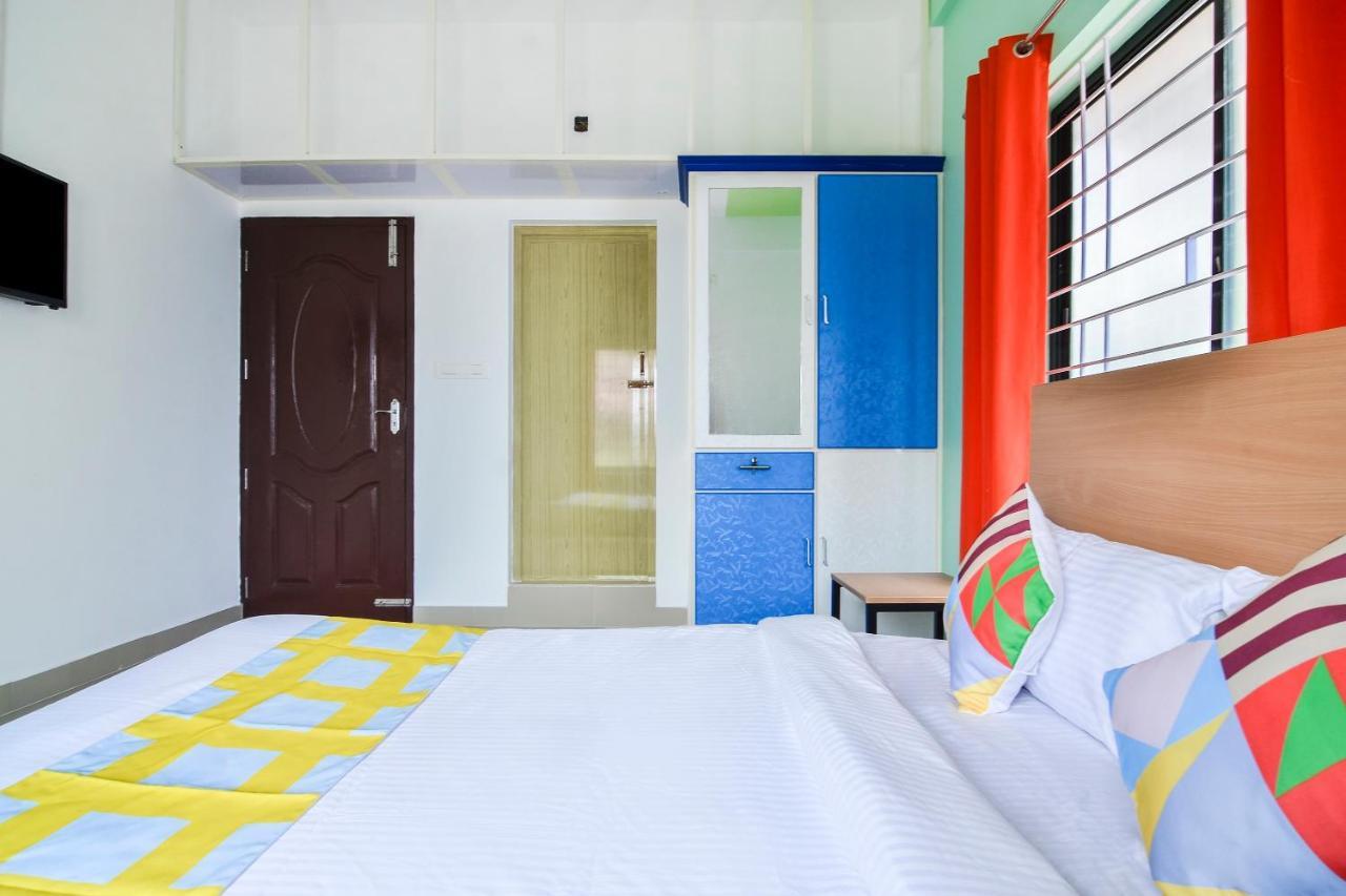 Oyo Home 81801 Akash Villa Trippapur Экстерьер фото