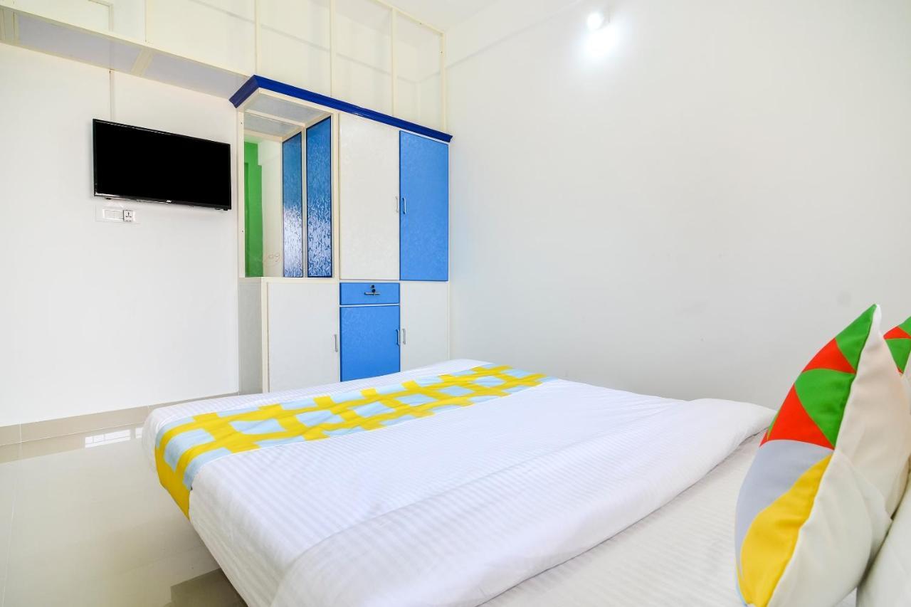 Oyo Home 81801 Akash Villa Trippapur Экстерьер фото