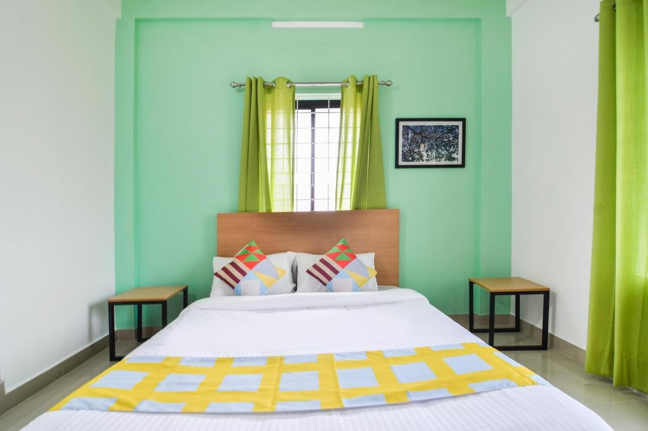 Oyo Home 81801 Akash Villa Trippapur Экстерьер фото