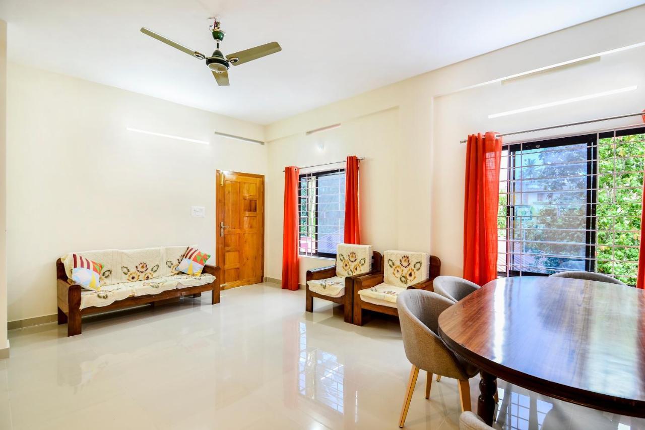Oyo Home 81801 Akash Villa Trippapur Экстерьер фото
