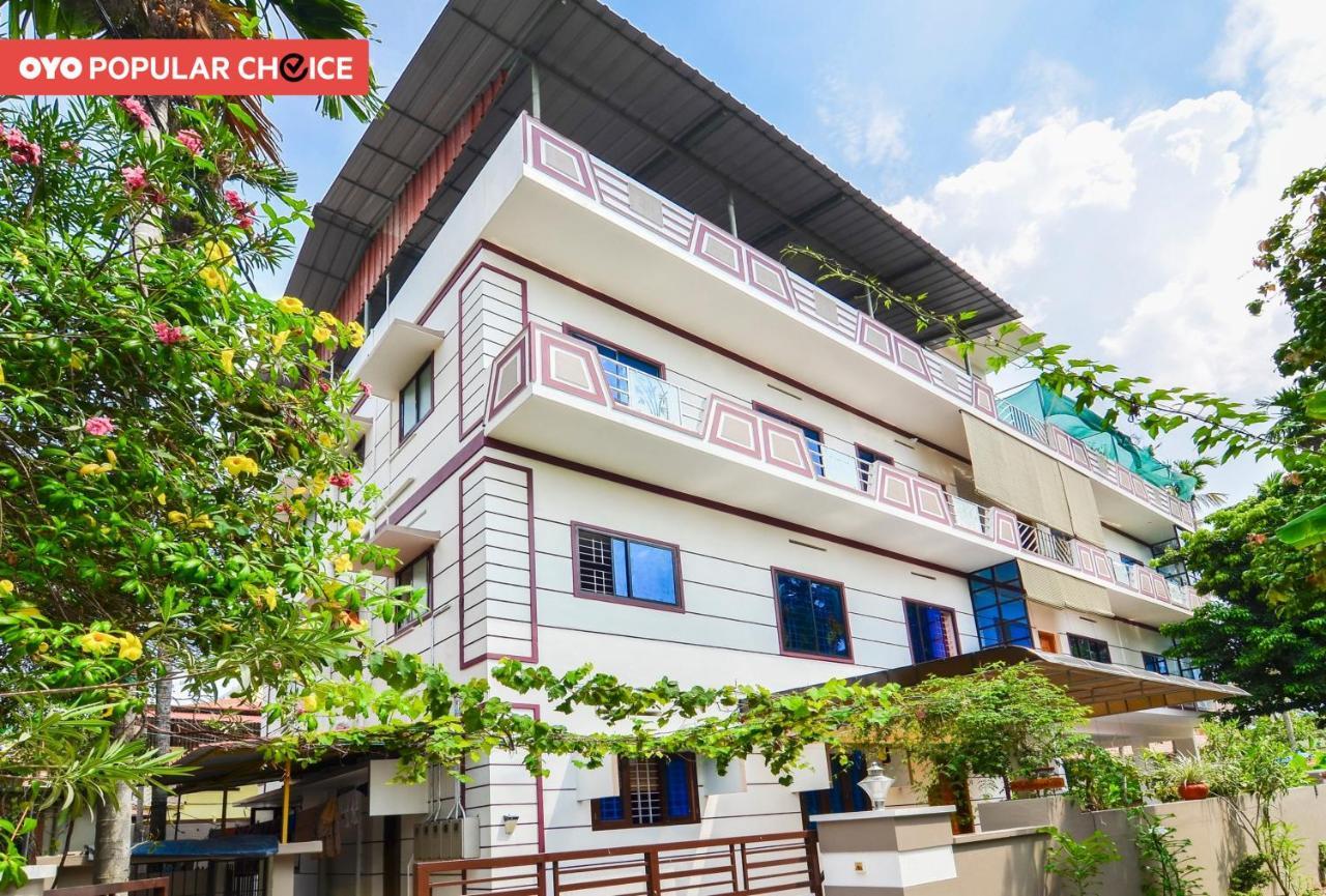 Oyo Home 81801 Akash Villa Trippapur Экстерьер фото